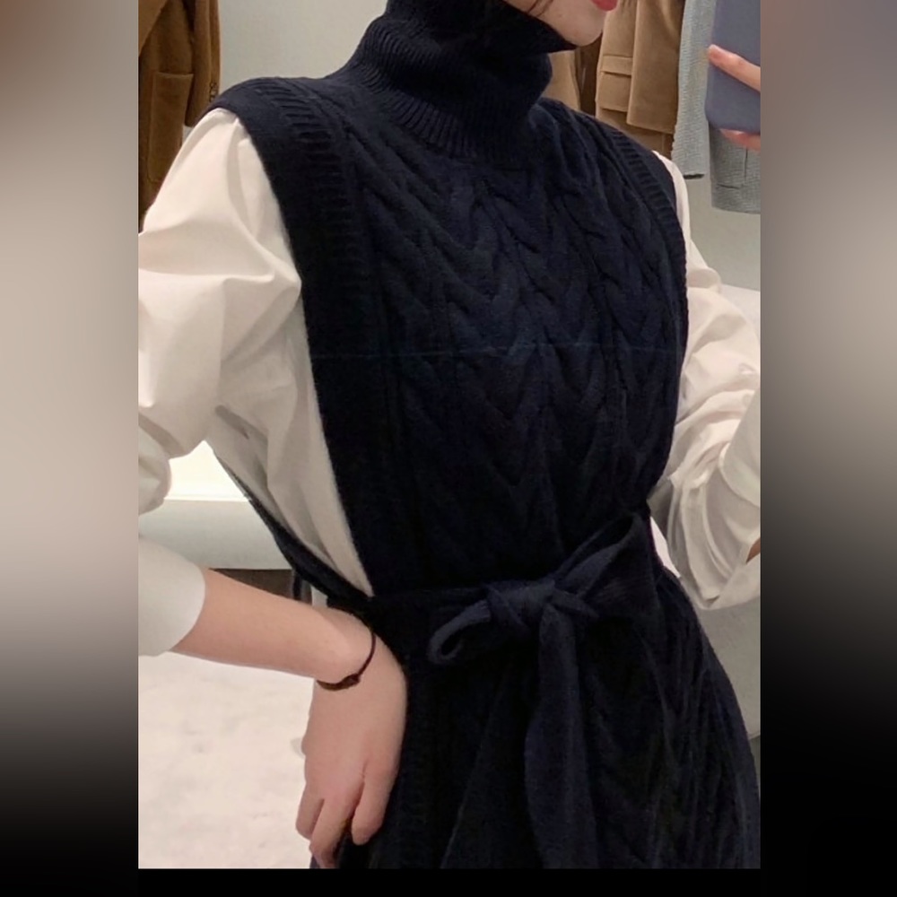 COS one size sweater